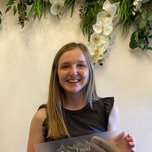 Meet your Posher, Stephanie